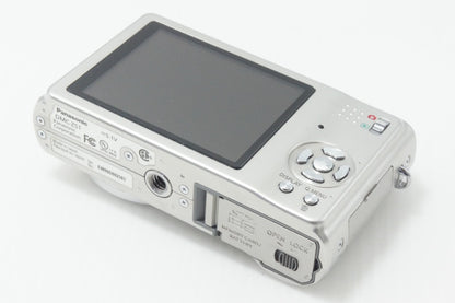 Panasonic パナソニック LUMIX DMC-ZS1 コンパクトデジタルカメラ シルバー 海外モデル 260714am