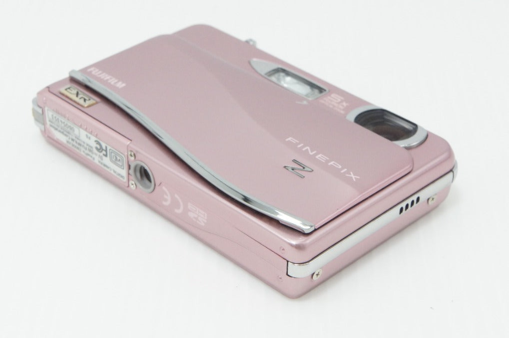 良品 FUJIFILM フジフィルム FinePix Z800EXR コンパクトデジタル