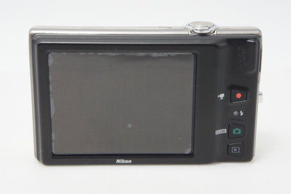 美品 Nikon ニコン COOLPIX S6100 コンパクトデジタルカメラ シャンパンシルバー 元箱付 260714k