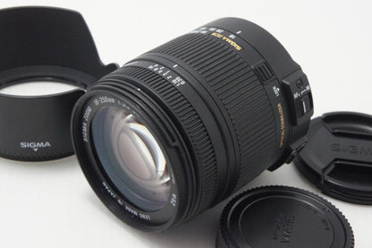美品 SIGMA シグマ 18-250mm F3.5-6.3 DC MACRO OS HSM Nikon ニコン Fマウント APS-C ズームレンズ フード付 260717a