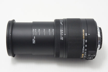 美品 SIGMA シグマ 18-250mm F3.5-6.3 DC MACRO OS HSM Nikon ニコン Fマウント APS-C ズームレンズ フード付 260717a