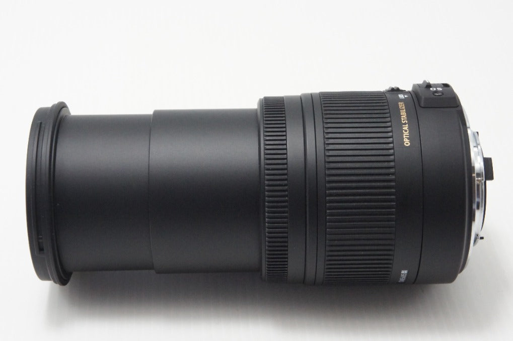 美品 SIGMA シグマ 18-250mm F3.5-6.3 DC MACRO OS HSM Nikon ニコン Fマウント APS-C ズームレンズ フード付 260717a