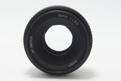 美品 Nikon ニコン AF NIKKOR 50mm F1.8D フルサイズ 単焦点レンズ 260717ac