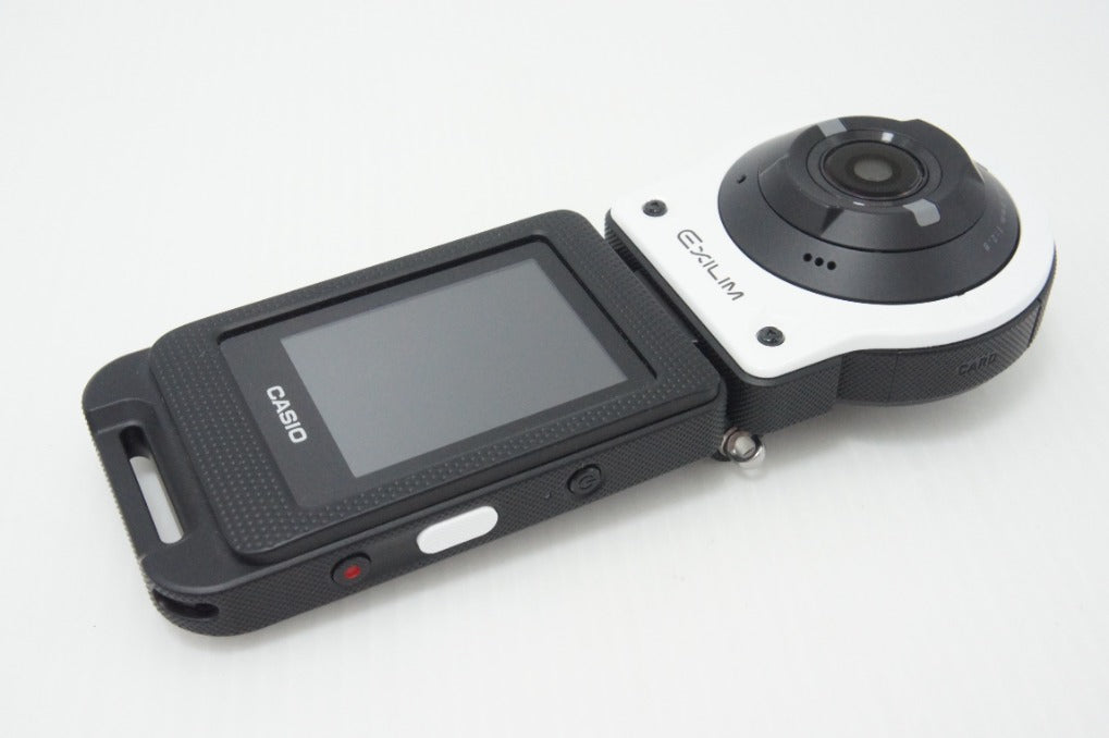 美品 CASIO カシオ EXILIM EX-FR10 コンパクトデジタルカメラ ホワイト 元箱付 260717aj