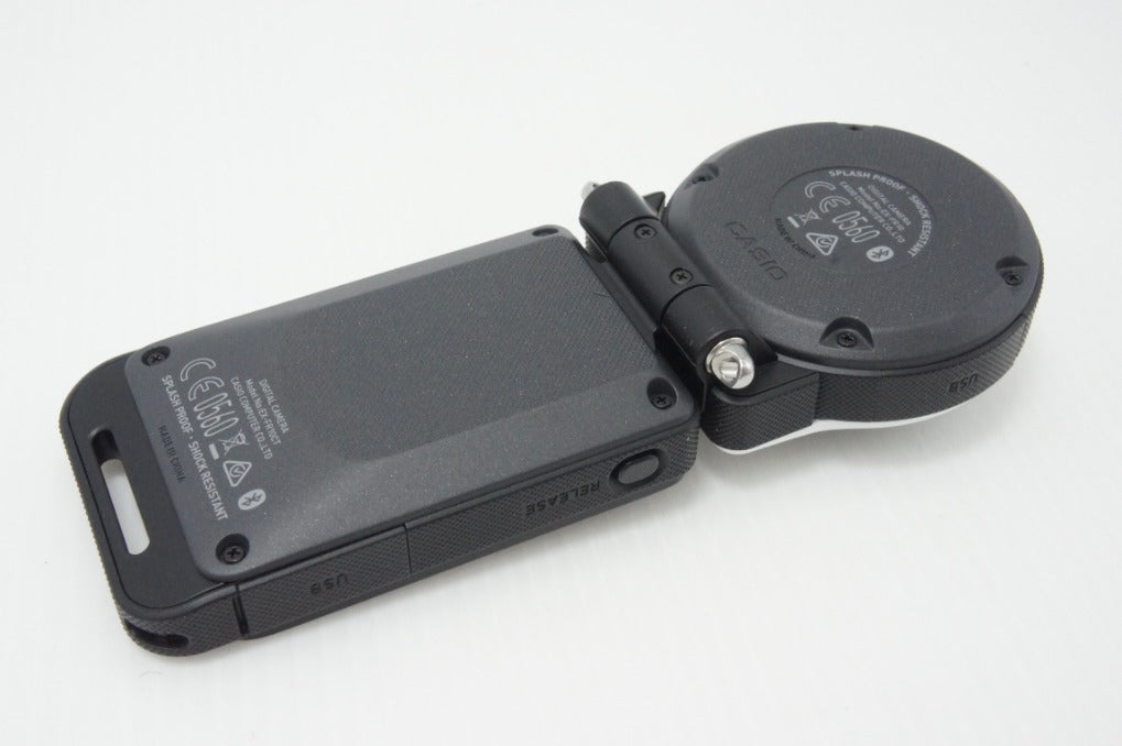 美品 CASIO カシオ EXILIM EX-FR10 コンパクトデジタルカメラ ホワイト 元箱付 260717aj