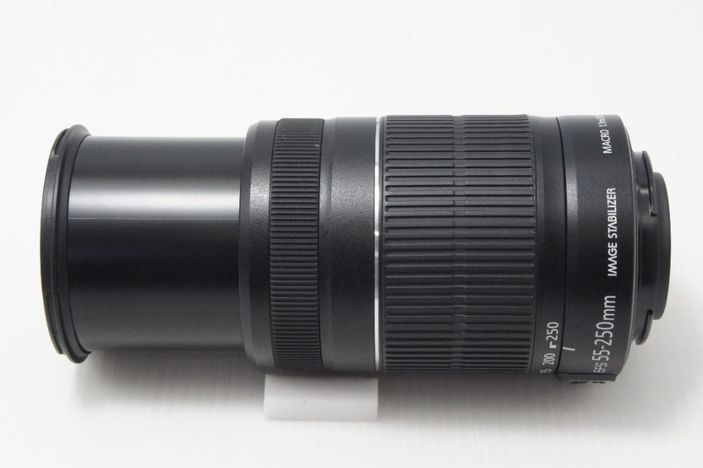 美品 Canon キヤノン EF-S 55-250mm F4-5.6 IS II APS-C ズームレンズ 260717al