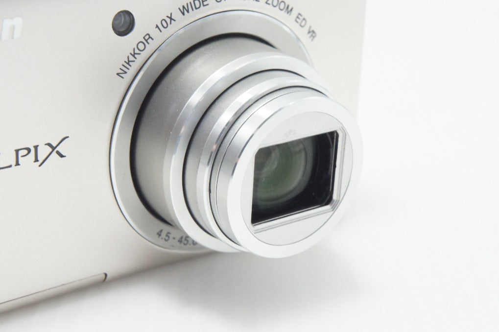 Nikon ニコン COOLPIX S6200 コンパクトデジタルカメラ プラチナシルバー 260717d