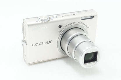 Nikon ニコン COOLPIX S6200 コンパクトデジタルカメラ プラチナシルバー 260717d