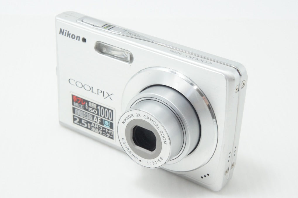 Nikon ニコン COOLPIX S200 コンパクトデジタルカメラ シルバー