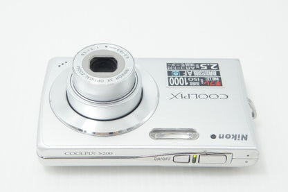 Nikon ニコン COOLPIX S200 コンパクトデジタルカメラ シルバー 260717h