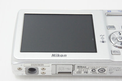 Nikon ニコン COOLPIX S200 コンパクトデジタルカメラ シルバー 260717h