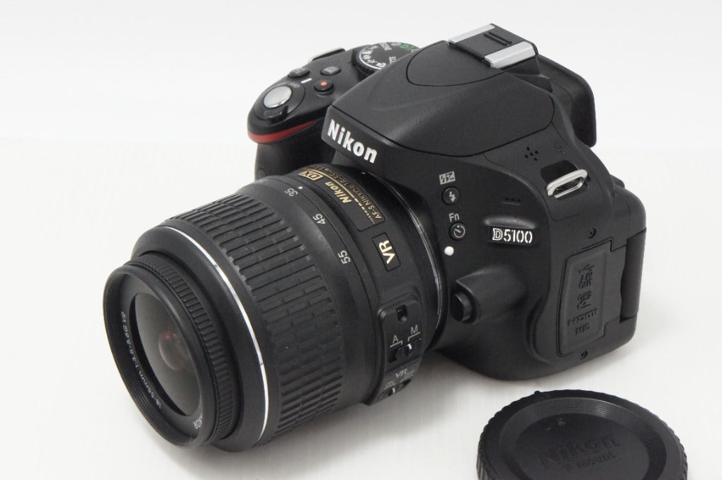 美品 Nikon ニコン D5100 ボディ + AF-S DX NIKKOR 18-55mm VR レンズ