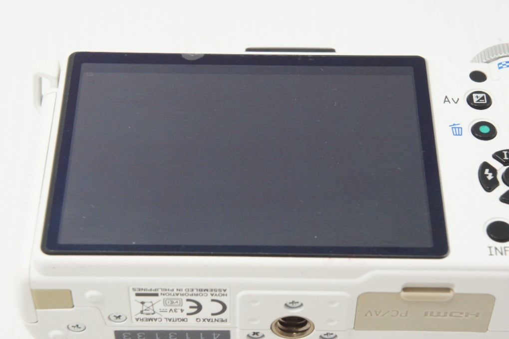 美品 PENTAX ペンタックス Q ボディ ミラーレス一眼カメラ ホワイト
