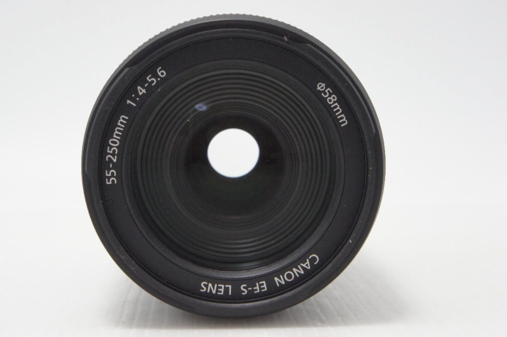 良品 Canon キヤノン EF-S 55-250mm F4-5.6 IS ズームレンズ APS-C 白箱付 260717s