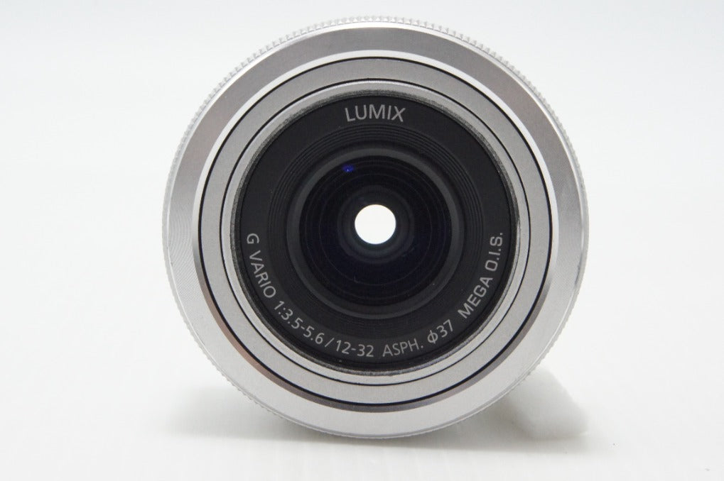 美品 Panasonic LUMIX G VARIO 12-32mm F3.5-5.6 ASPH. MEGA O.I.S. H-FS12032 マイクロフォーサーズ シルバー 260717w