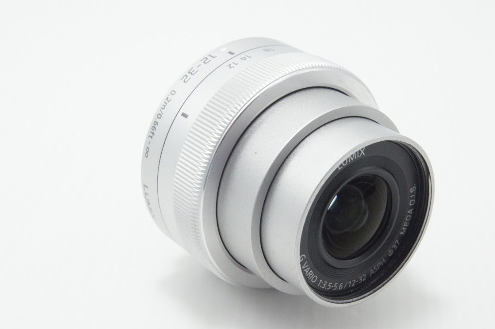 美品 Panasonic LUMIX G VARIO 12-32mm F3.5-5.6 ASPH. MEGA O.I.S. H-FS12032 マイクロフォーサーズ シルバー 260717w