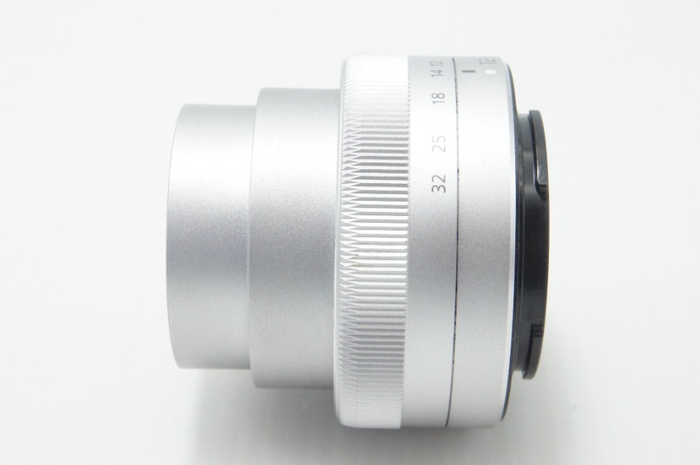 美品 Panasonic LUMIX G VARIO 12-32mm F3.5-5.6 ASPH. MEGA O.I.S. H-FS12032 マイクロフォーサーズ シルバー 260717w