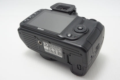 Nikon ニコン D3000 ボディ デジタル一眼レフカメラ ブラック 260720a