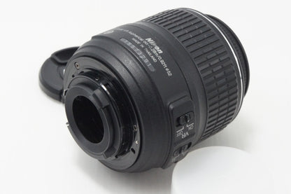 Nikon ニコン AF-S DX NIKKOR 18-55mm F3.5-5.6G VR APS-C ズームレンズ 260720b