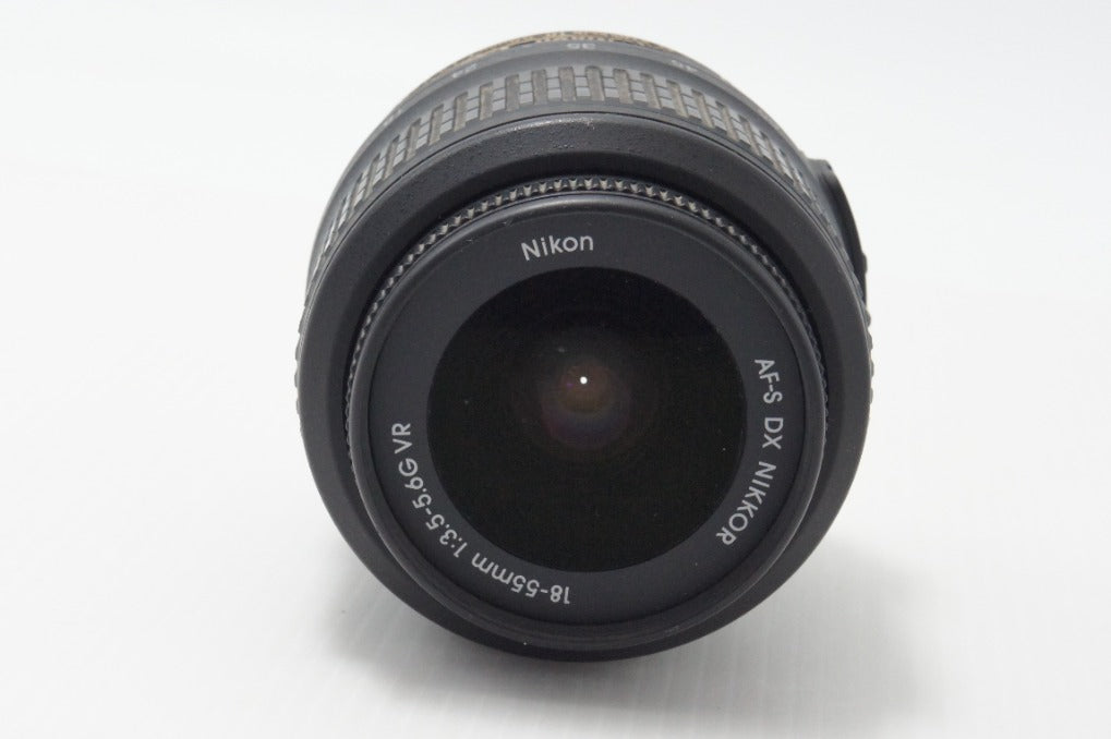 Nikon ニコン AF-S DX NIKKOR 18-55mm F3.5-5.6G VR APS-C ズームレンズ 260720b