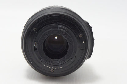 Nikon ニコン AF-S DX NIKKOR 18-55mm F3.5-5.6G VR APS-C ズームレンズ 260720b