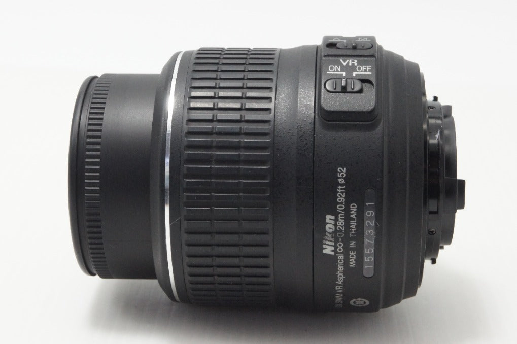 Nikon ニコン AF-S DX NIKKOR 18-55mm F3.5-5.6G VR APS-C ズームレンズ 260720b