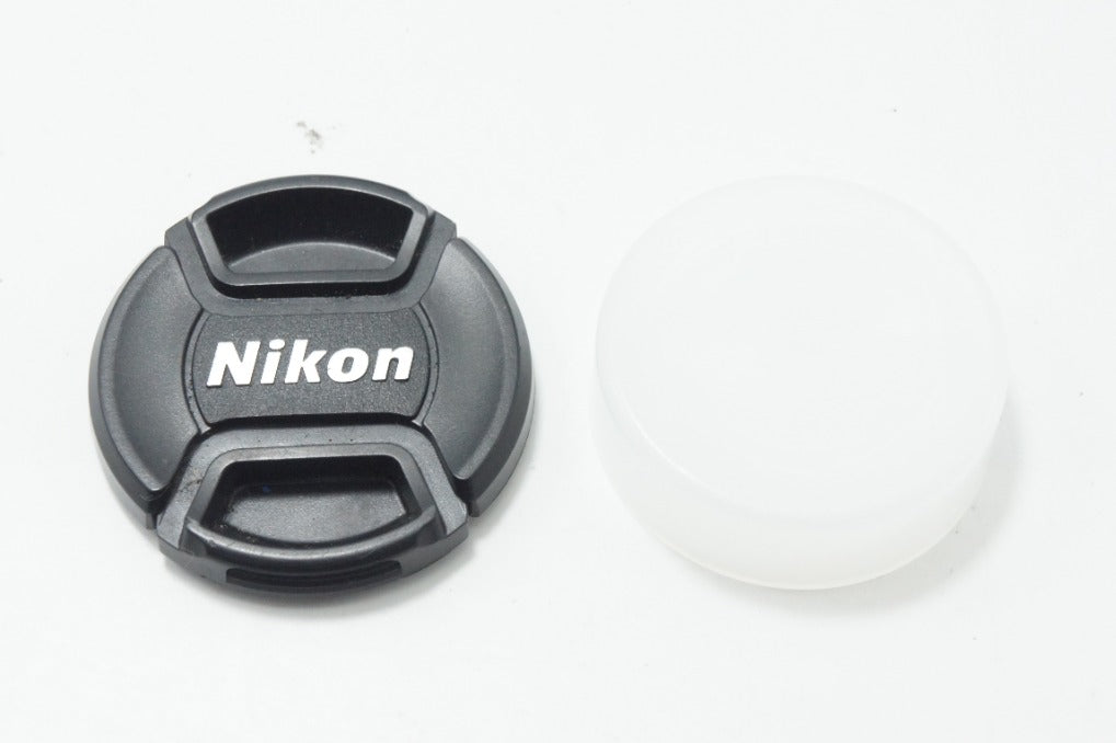 Nikon ニコン AF-S DX NIKKOR 18-55mm F3.5-5.6G VR APS-C ズームレンズ 260720b