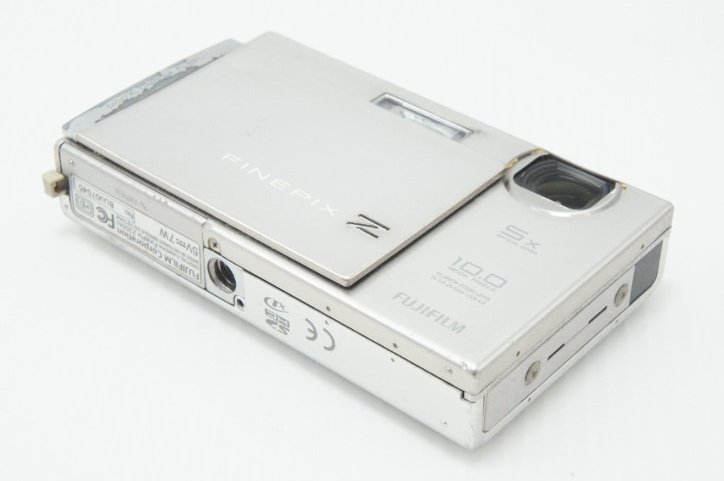 訳あり品 FUJIFILM フジフィルム FinePix Z200fd コンパクトデジタルカメラ シルバー 260720d