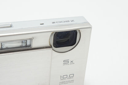 訳あり品 FUJIFILM フジフィルム FinePix Z200fd コンパクトデジタルカメラ シルバー 260720d