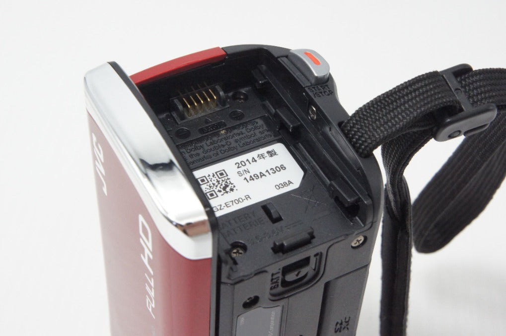 美品 JVC ケンウッド Everio GZ-E700 デジタルビデオカメラ レッド
