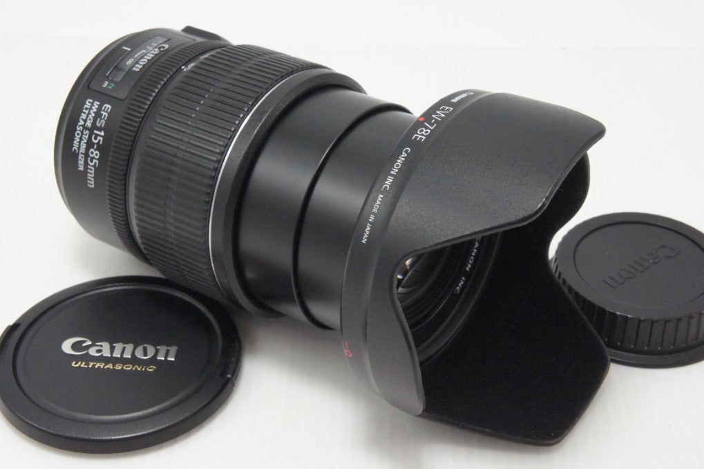 良品 Canon キヤノン EF-S 15-85mm F3.5-5.6 IS USM APS-C ズームレンズ フード付 260721f
