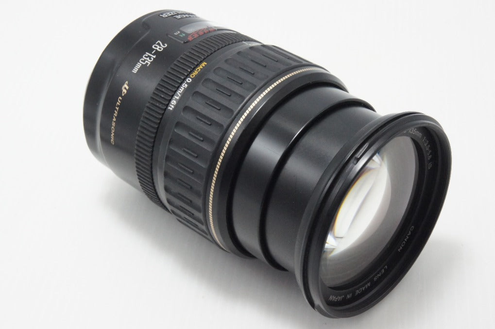 Canon キヤノン EF 28-135mm F3.5-5.6 IS USM フルサイズ 260722j