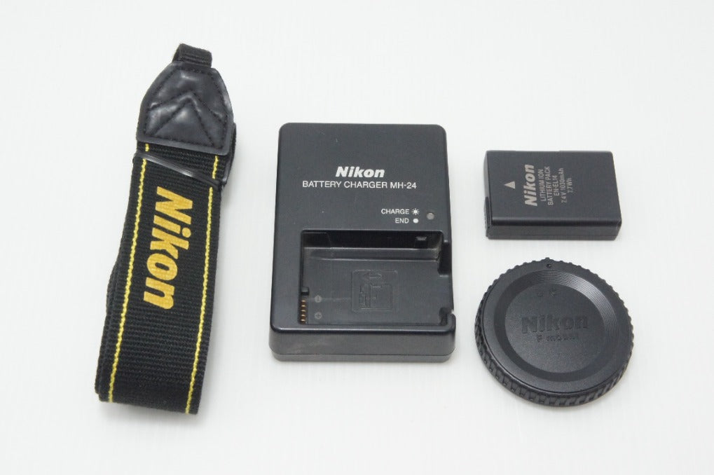 Nikon ニコン D3100 ボディ デジタル一眼レフカメラ ブラック 260722w