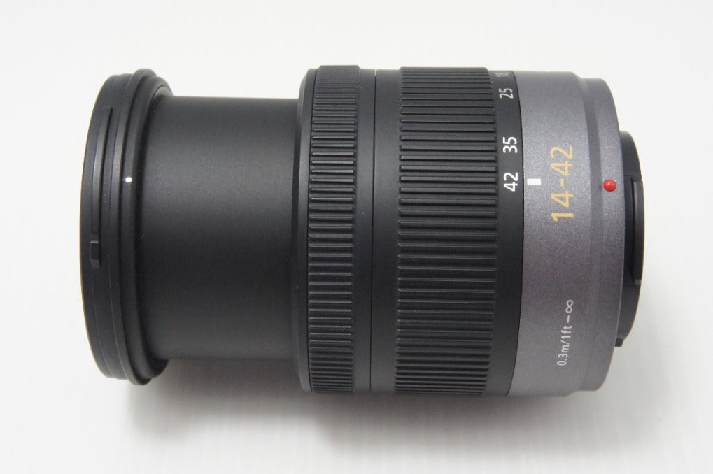 良品 Panasonic LUMIX G VARIO 14-42mm F3.5-5.6 ASPH. MEGA O.I.S H-FS014042 マイクロフォーサーズ 260723h