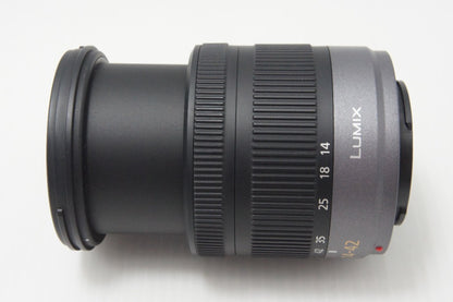 良品 Panasonic LUMIX G VARIO 14-42mm F3.5-5.6 ASPH. MEGA O.I.S H-FS014042 マイクロフォーサーズ 260723h