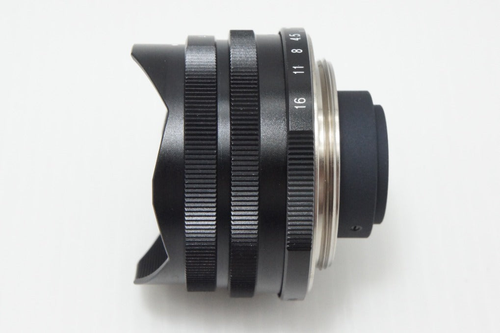 美品 VOIGTLANDER SUPER WIDE HELIAR 15mm F4.5 Aspherical Leica L39 スクリューマウント ファインダー付 260723n