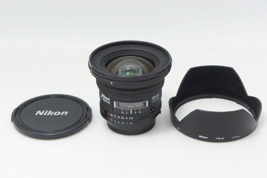 美品 Nikon ニコン AF NIKKOR 18mm F2.8D フルサイズ 単焦点レンズ フード付 260723y