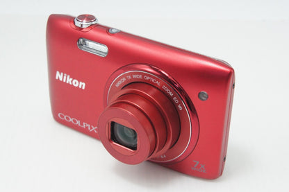 美品 Nikon ニコン COOLPIX S3500 コンパクトデジタルカメラ ラズベリーレッド 260724a