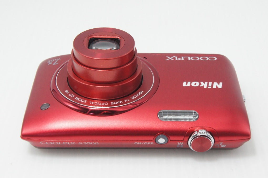 美品 Nikon ニコン COOLPIX S3500 コンパクトデジタルカメラ ラズベリーレッド 260724a