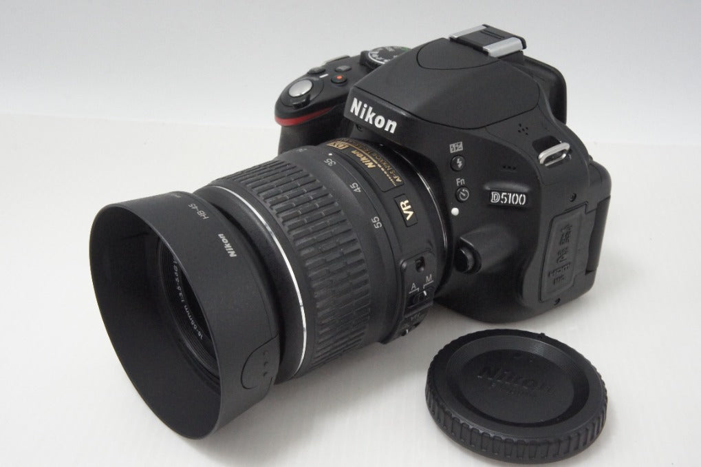 美品 Nikon D5100 ボディ + AF-S DX NIKKOR 18-55mm VR レンズキット デジタル一眼レフカメラ ブラック 260724b