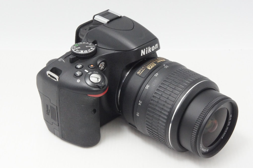美品 Nikon D5100 ボディ + AF-S DX NIKKOR 18-55mm VR レンズキット デジタル一眼レフカメラ ブラック 260724b