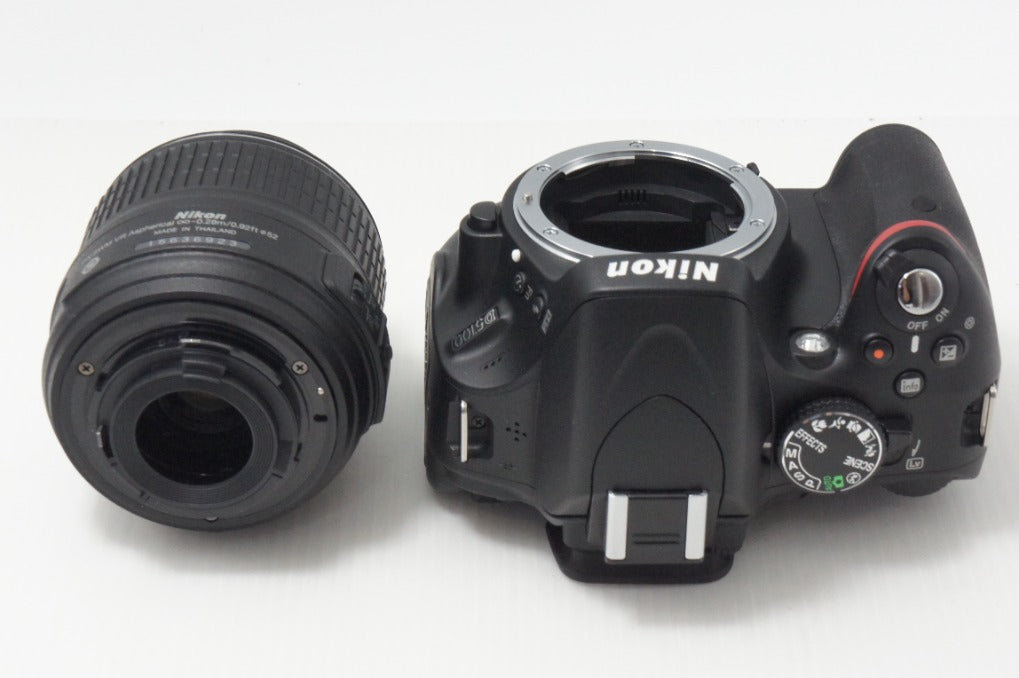 新品級 Nikon D5100 ボディ + AF-S DX NIKKOR 18-55mm VR レンズキット デジタル一眼レフカメラ ブラック 260724d