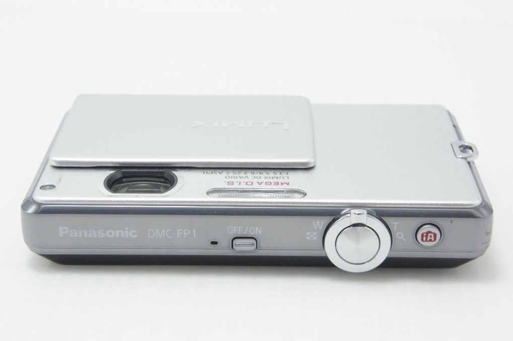 美品 Panasonic パナソニック LUMIX DMC-FP1 コンパクトデジタルカメラ シルバー 260724e