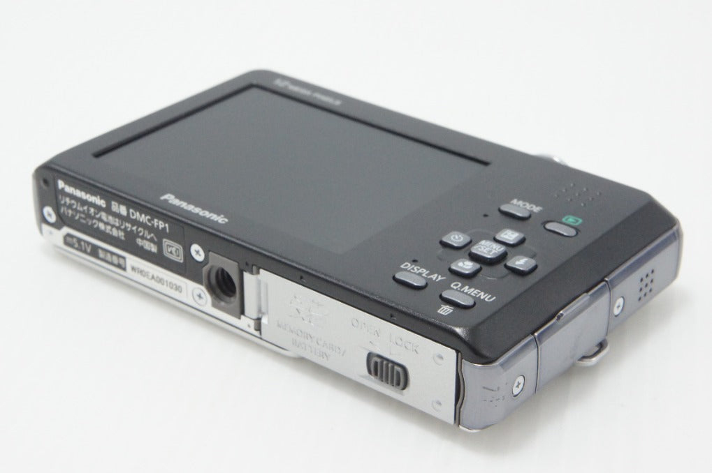 美品 Panasonic パナソニック LUMIX DMC-FP1 コンパクトデジタルカメラ シルバー 260724e