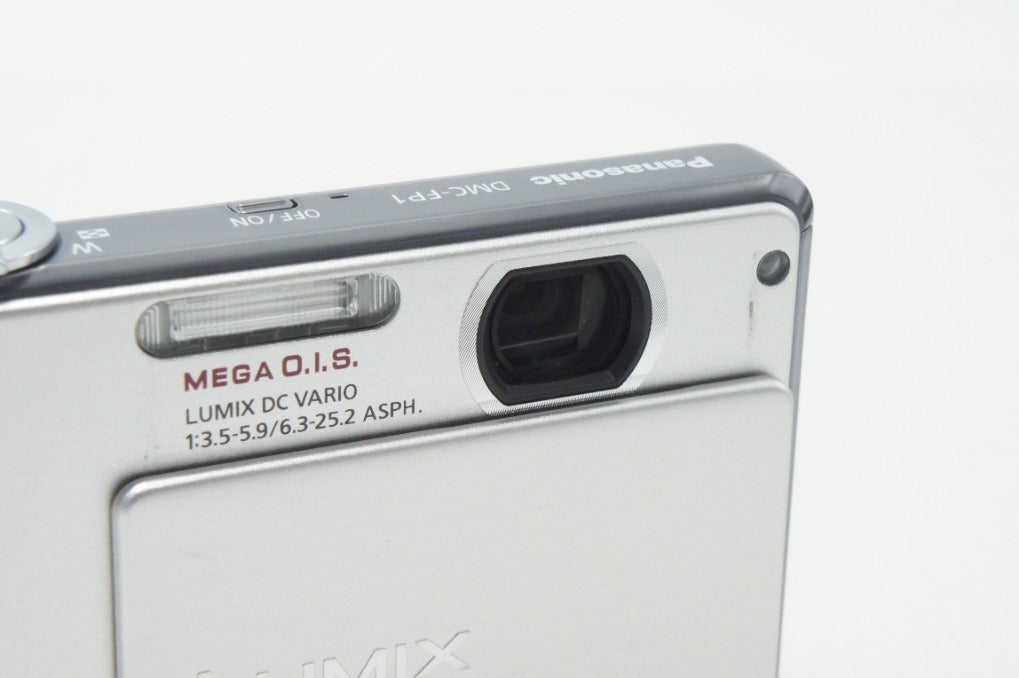 美品 Panasonic パナソニック LUMIX DMC-FP1 コンパクトデジタルカメラ シルバー 260724e