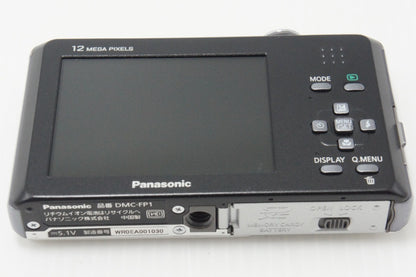 美品 Panasonic パナソニック LUMIX DMC-FP1 コンパクトデジタルカメラ シルバー 260724e