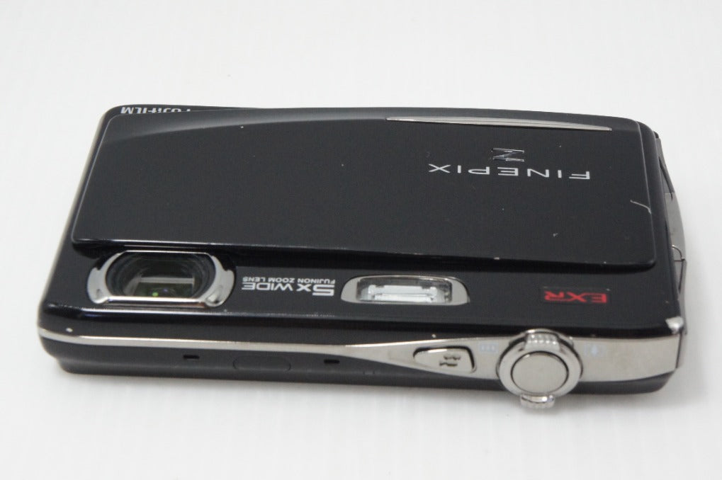 FUJIFILM フジフィルム FinePix Z950EXR コンパクトデジタルカメラ