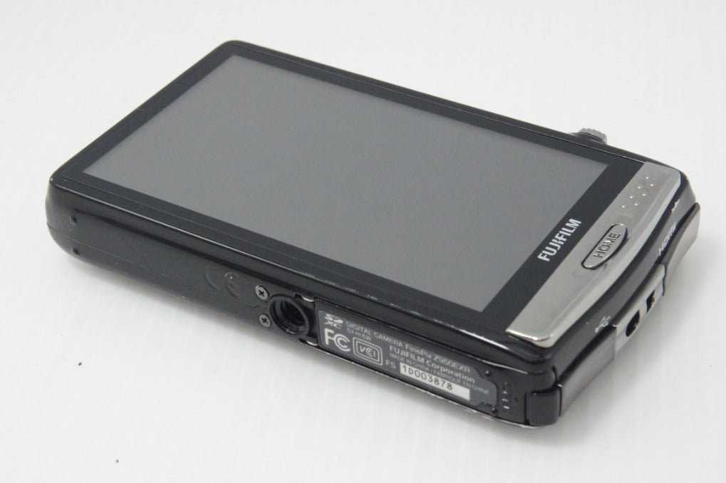 FUJIFILM フジフィルム FinePix Z950EXR コンパクトデジタルカメラ