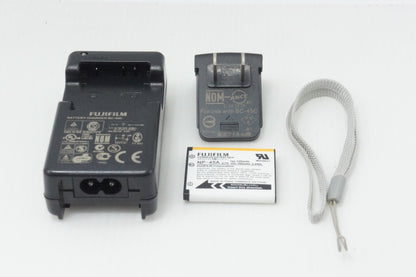 FUJIFILM フジフィルム FinePix Z950EXR コンパクトデジタルカメラ ブラック 260724l