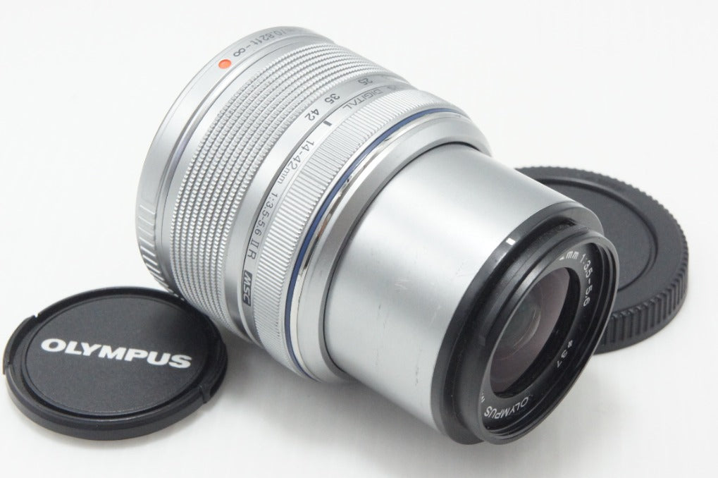 OLYMPUS オリンパス M.ZUIKO DIGITAL 14-42mm F3.5-5.6 II R マイクロフォーサーズ シルバー ズームレンズ 260724o